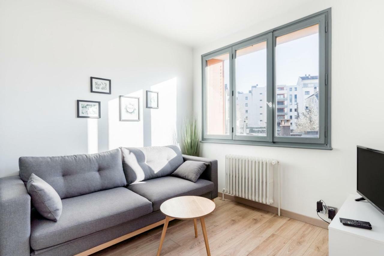 Lp Anne Apartment Annecy Luaran gambar