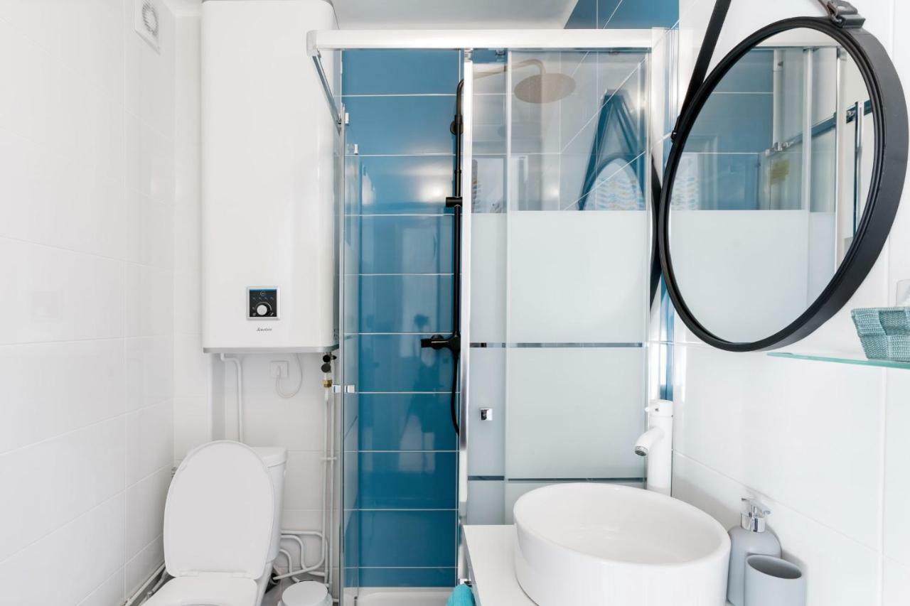 Lp Anne Apartment Annecy Luaran gambar